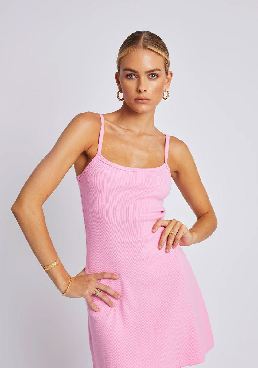 Summi Summi– Alterior Motif